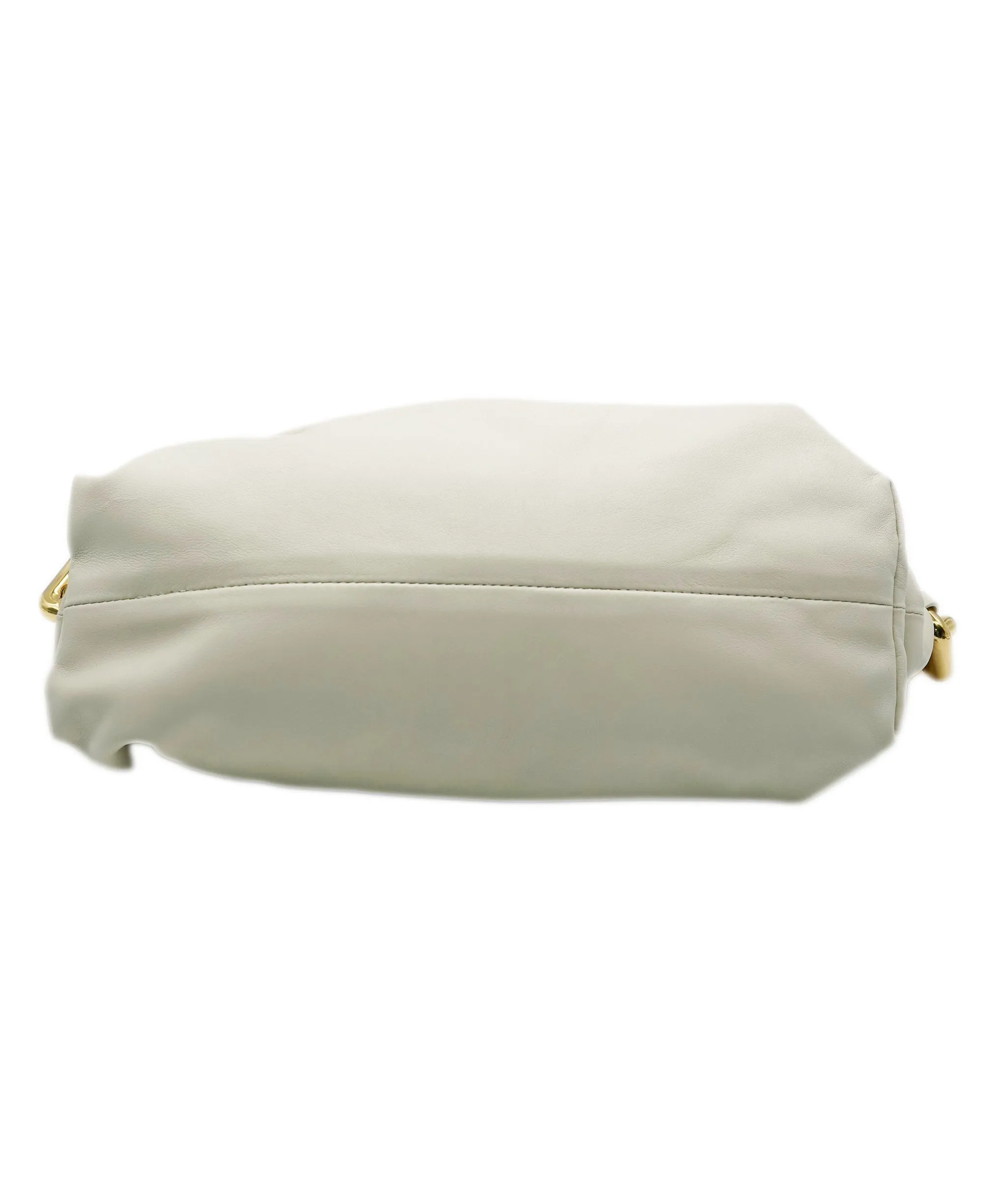 Bottega chain off white bag with GHW  - AJC0412