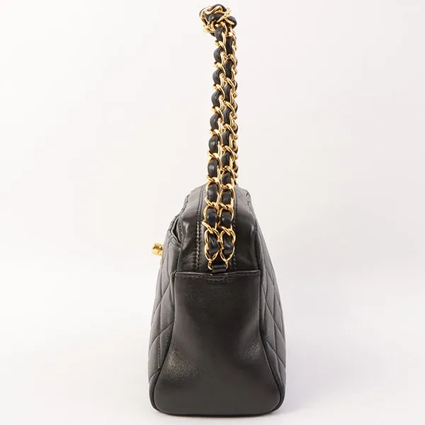 Chanel Around 1995 Made Trun-Lock Logo Charm Chain Bag Black