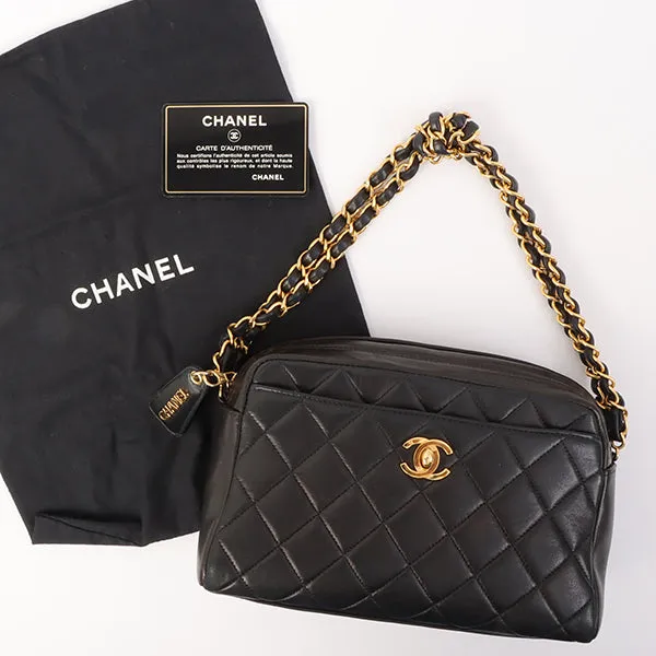 Chanel Around 1995 Made Trun-Lock Logo Charm Chain Bag Black