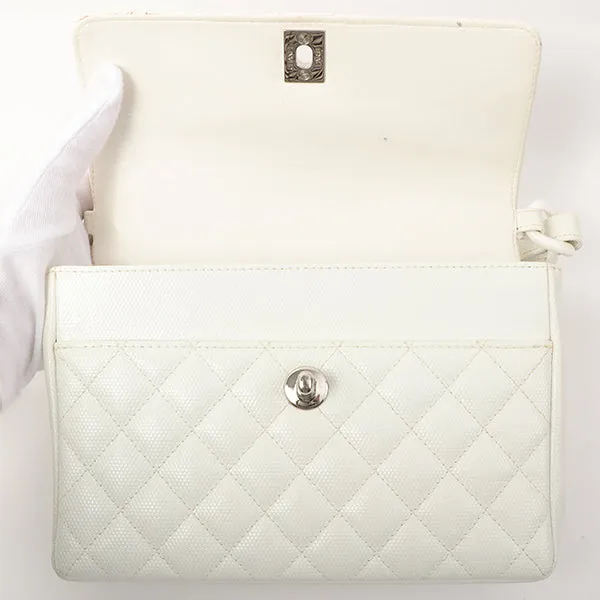 Chanel Around 1996 Made Pvc Turn-Lock Plastic Chain Handbag White