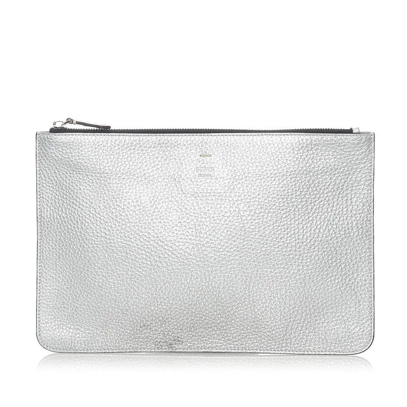 Fendi Leather Clutch Bag 7N0078